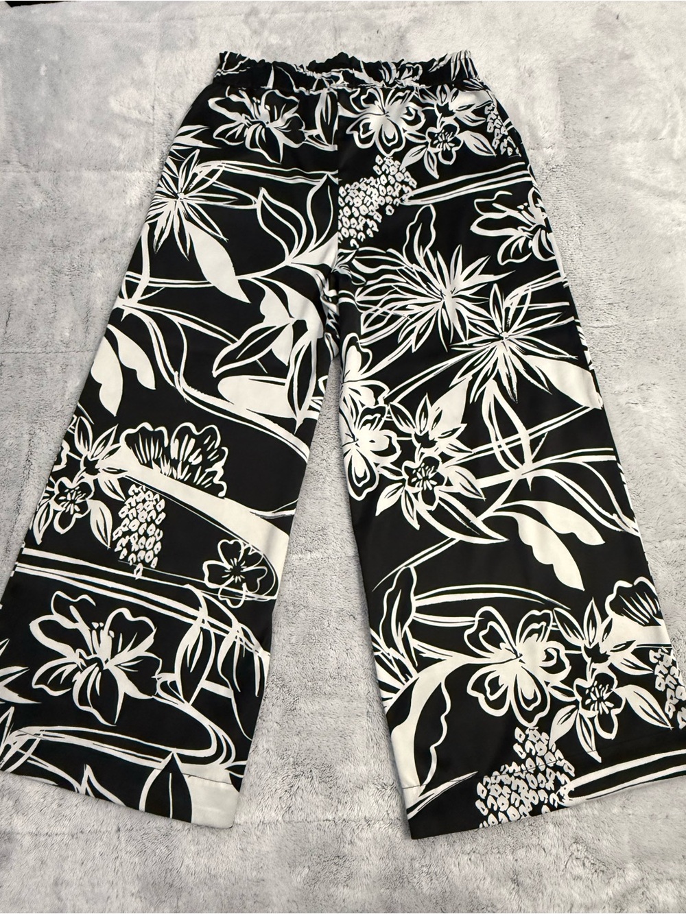 RACHEL Rachel Roy Wide-Leg Floral Print Pants - Black & White